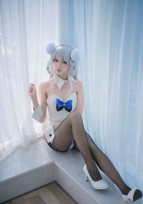 年轻的家教老师