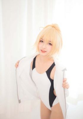 朱珠演员